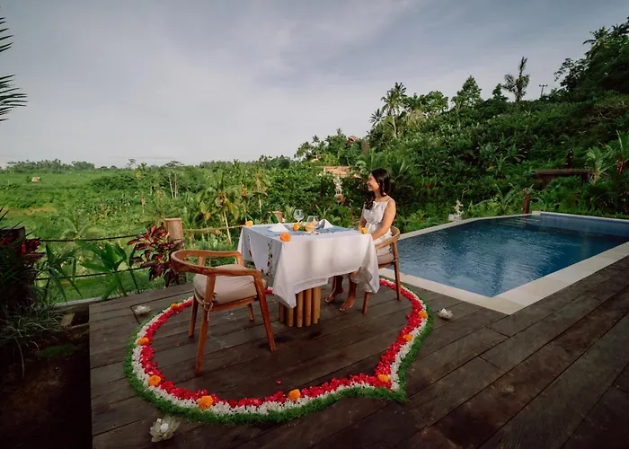 Cr Tris Casa De Bambu - Bamboo House Bali * Selat
