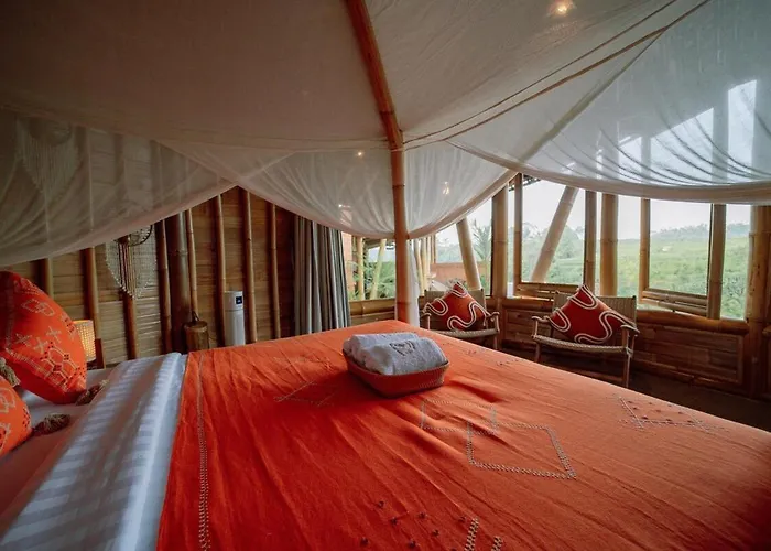 Cr Tris Casa De Bambu - Bamboo House Bali * Selat