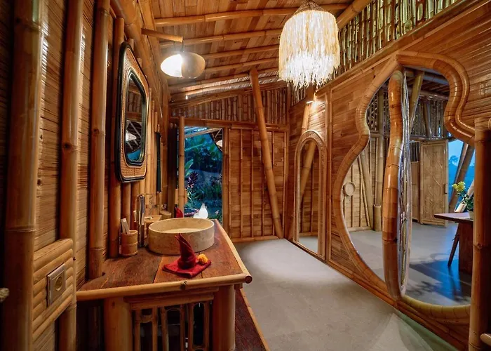 Villa Cr Tris Casa De Bambu - Bamboo House Bali *