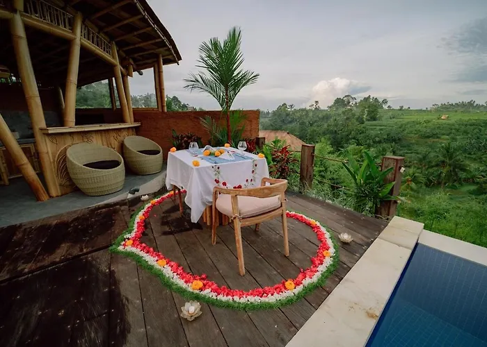 Cr Tris Casa De Bambu - Bamboo House Bali * Selat