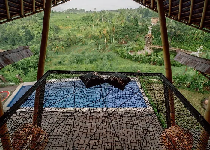 Cr Tris Casa De Bambu - Bamboo House Bali Villa